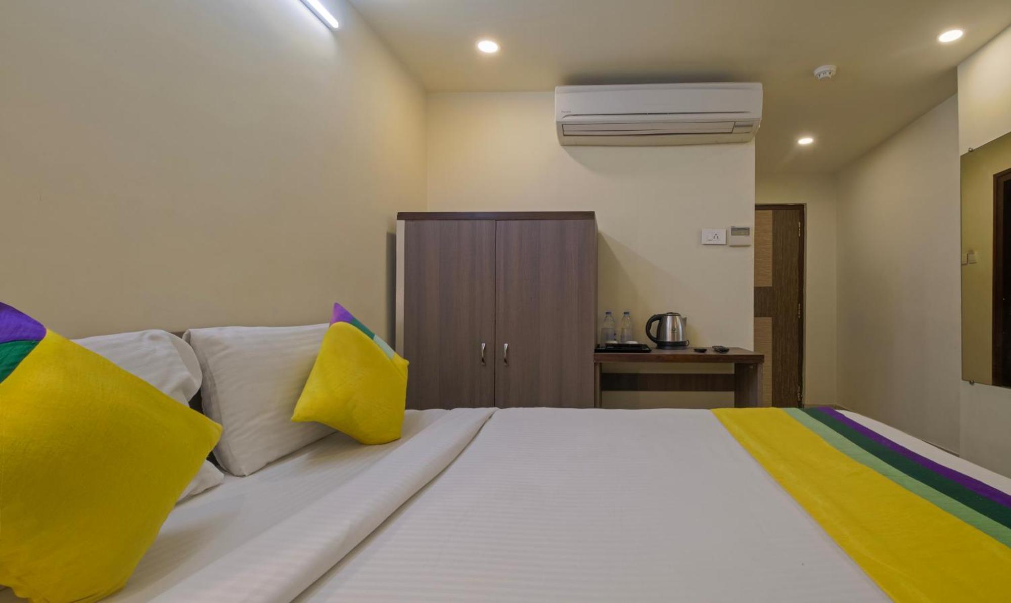 Itsy Hotels N Square Vijayawāda المظهر الخارجي الصورة