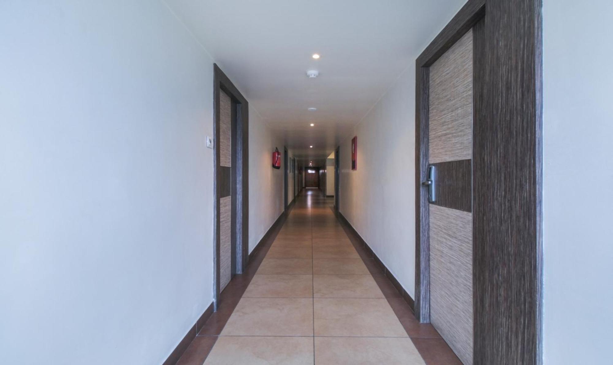 Itsy Hotels N Square Vijayawāda المظهر الخارجي الصورة